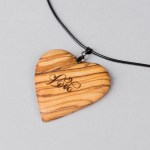 olive wood love heart pendant by unique-touches 06
